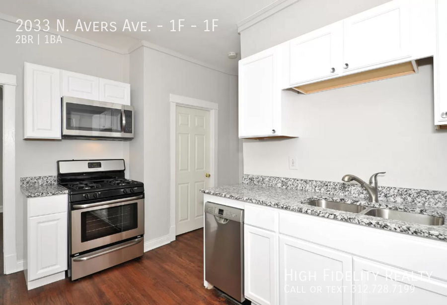 2033 N Avers Ave Apt 1f #1F - Photo 3 of 8