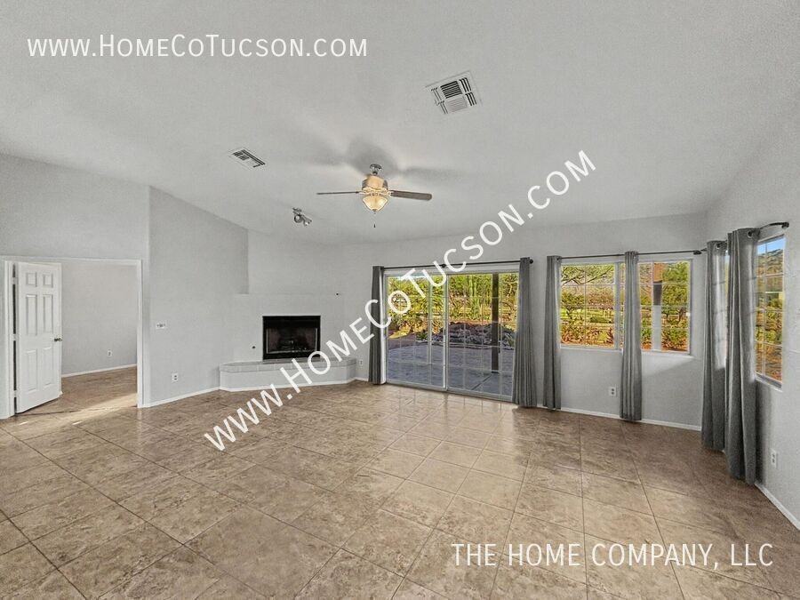 12690 N Bandanna Way - Photo 6 of 32