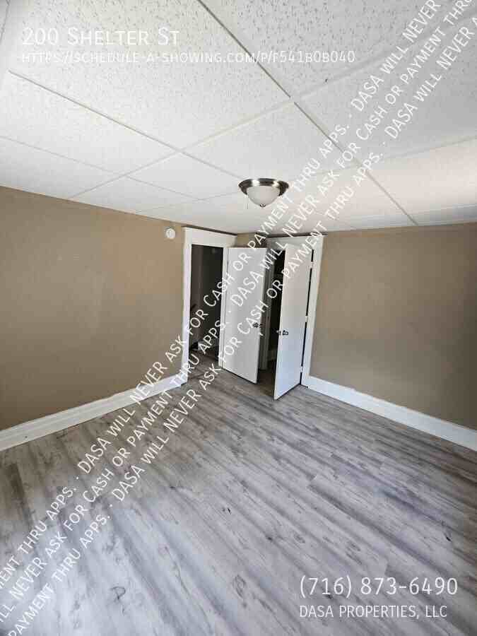 200 Shelter St - Photo 5 of 13