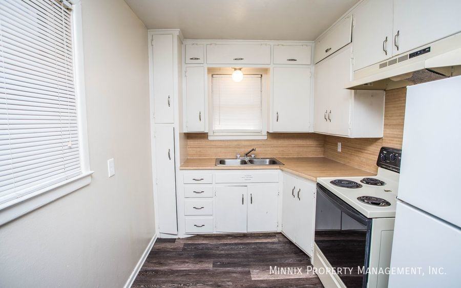 3217 35th St #A - Photo 5 of 15