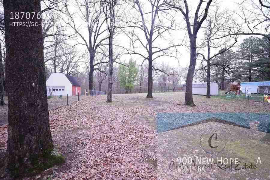 900 New Hope Ln #A - Photo 6 of 24
