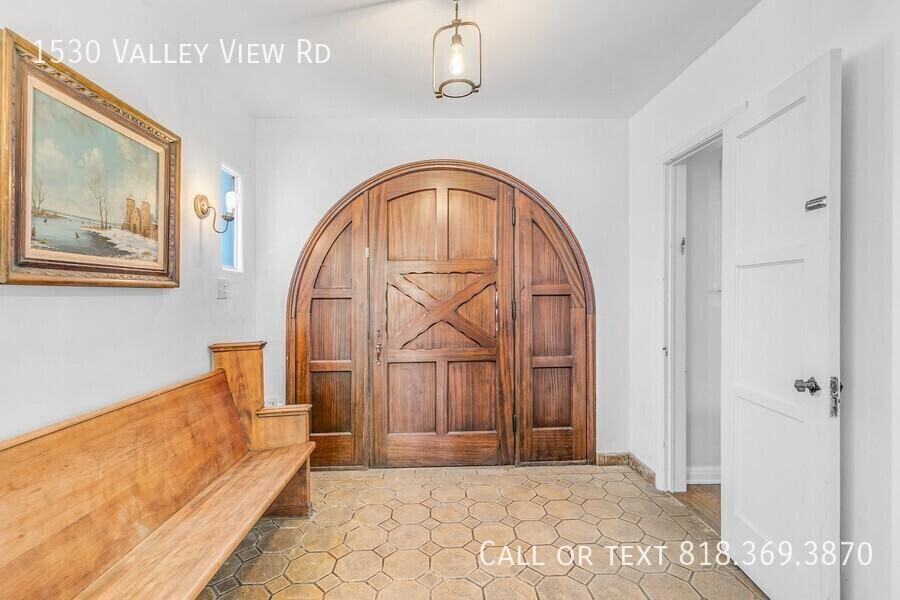 1530 Valley View Rd - Photo 6 of 50