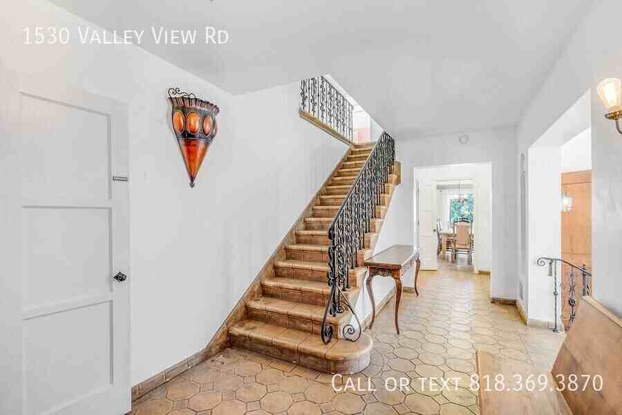 1530 Valley View Rd - Photo 7 of 50