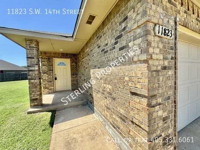 11823 Sw 14th St - Photo 3 of 25