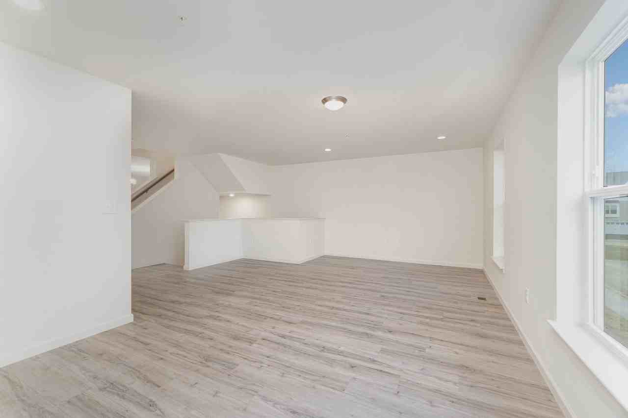 156 Copperleaf Dr - Photo 4 of 32