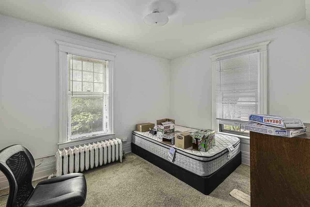 1014 Vaughn St #2 - Photo 7 of 14