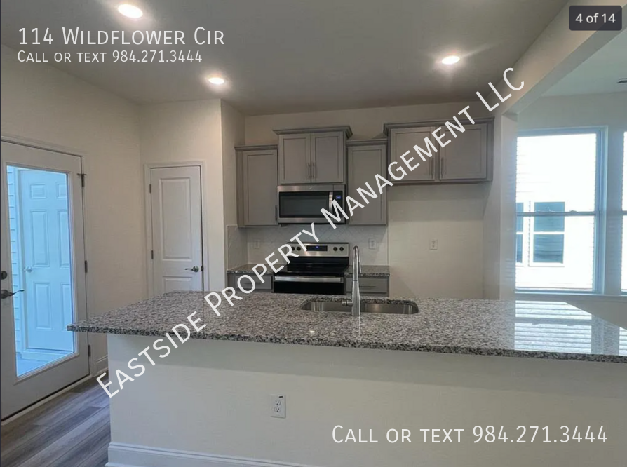 114 Wildflower Cir - Photo 3 of 14