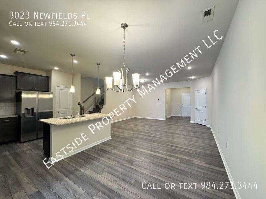 3023 Newfields Pl - Photo 6 of 22