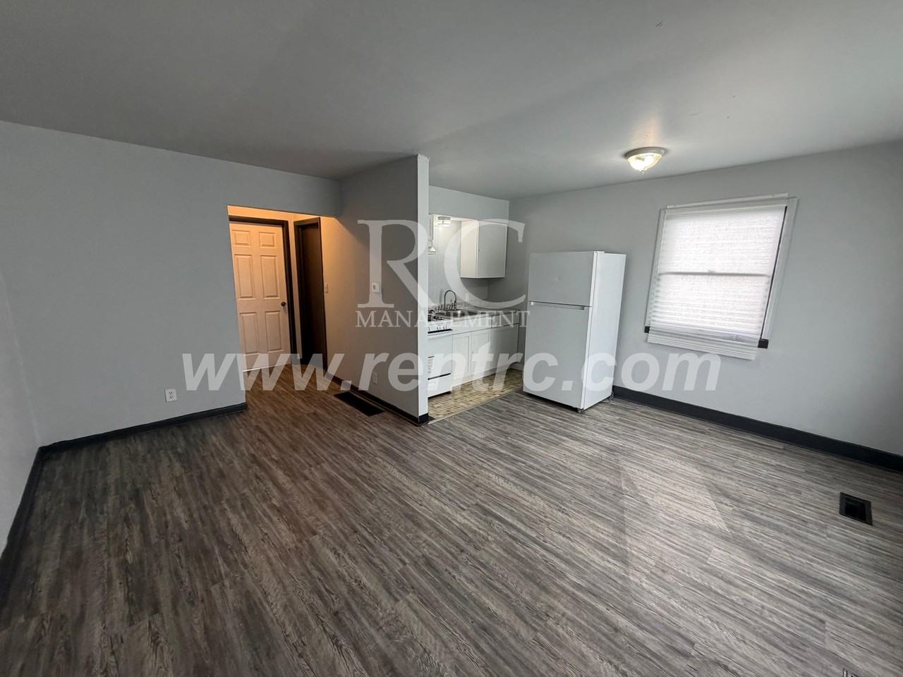 630 South St - Photo 2 of 7