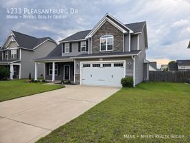 4233 Pleasantburg Dr - Photo 1 of 1