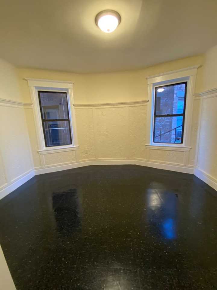 19 Lawrence St #1W - Photo 4 of 16