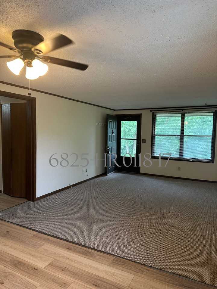 1736 Sunapple Way #1736 - Photo 4 of 14