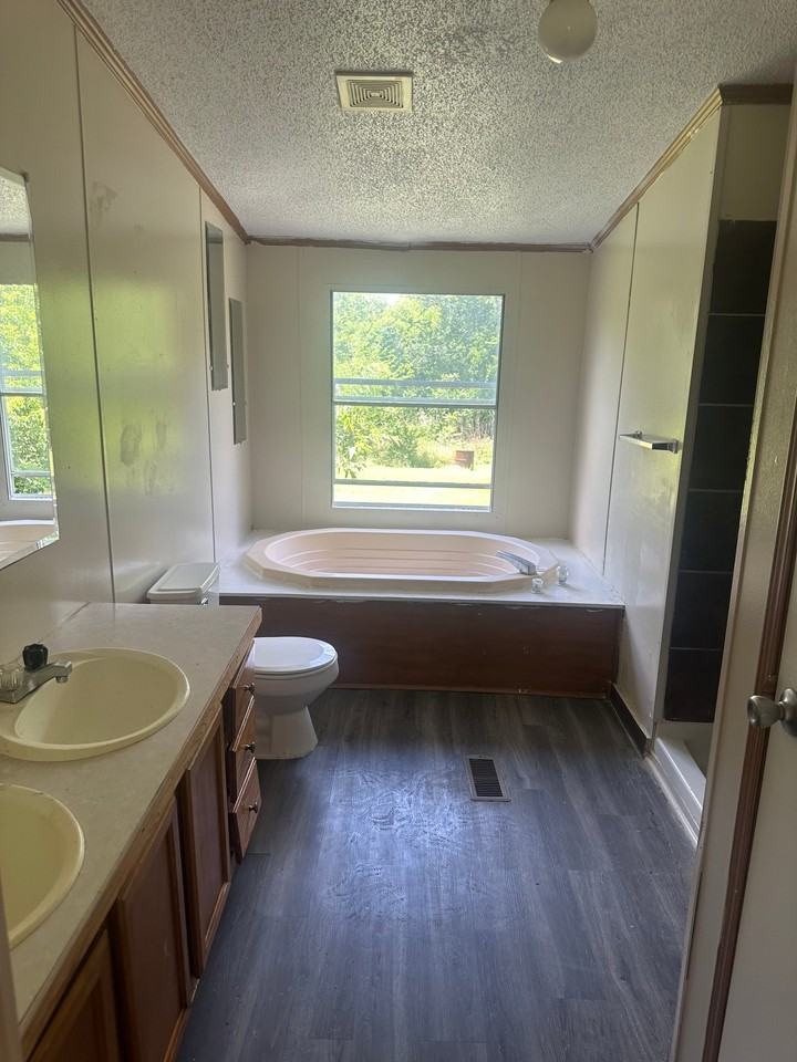283 Crescent Creek Ln - Photo 2 of 9