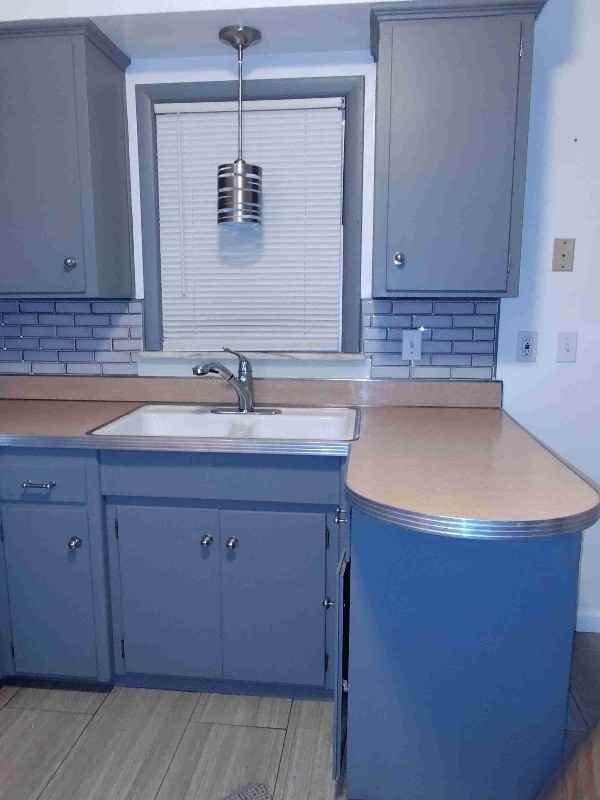 20550 S Lake Shore Blvd - Photo 4 of 21