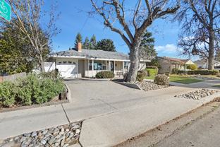 730 Walnut St - Photo 1 of 1