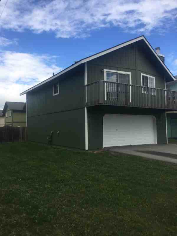 3400 Meadowbrook Cir - Photo 2 of 19