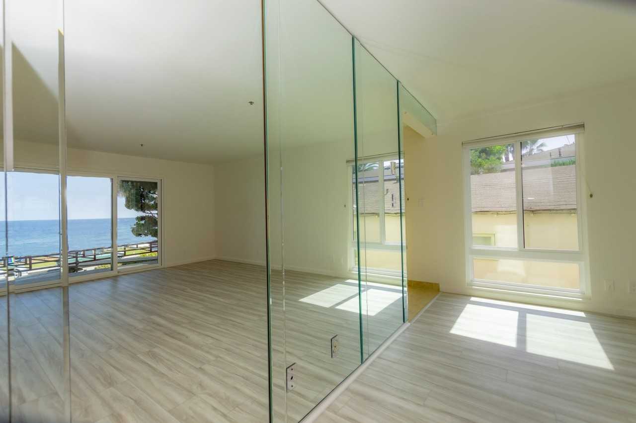 457 Coast Blvd #201 - Photo 5 of 20