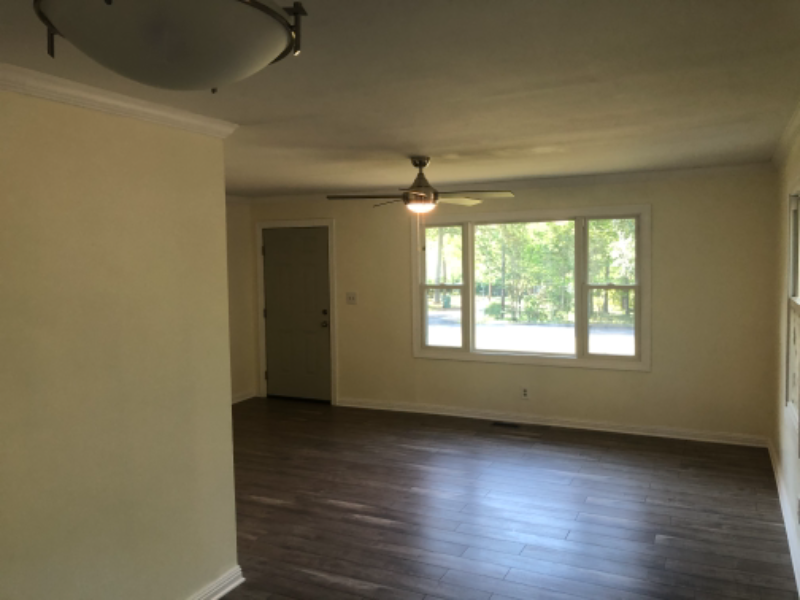 406 Forest Cir - Photo 4 of 18