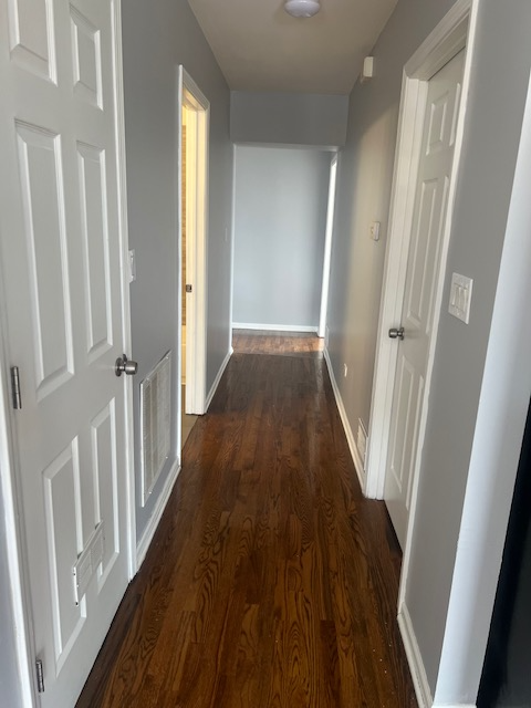 3237 W Pierce Ave - Photo 3 of 14