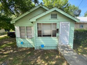 828 W Peace St - Photo 1 of 1