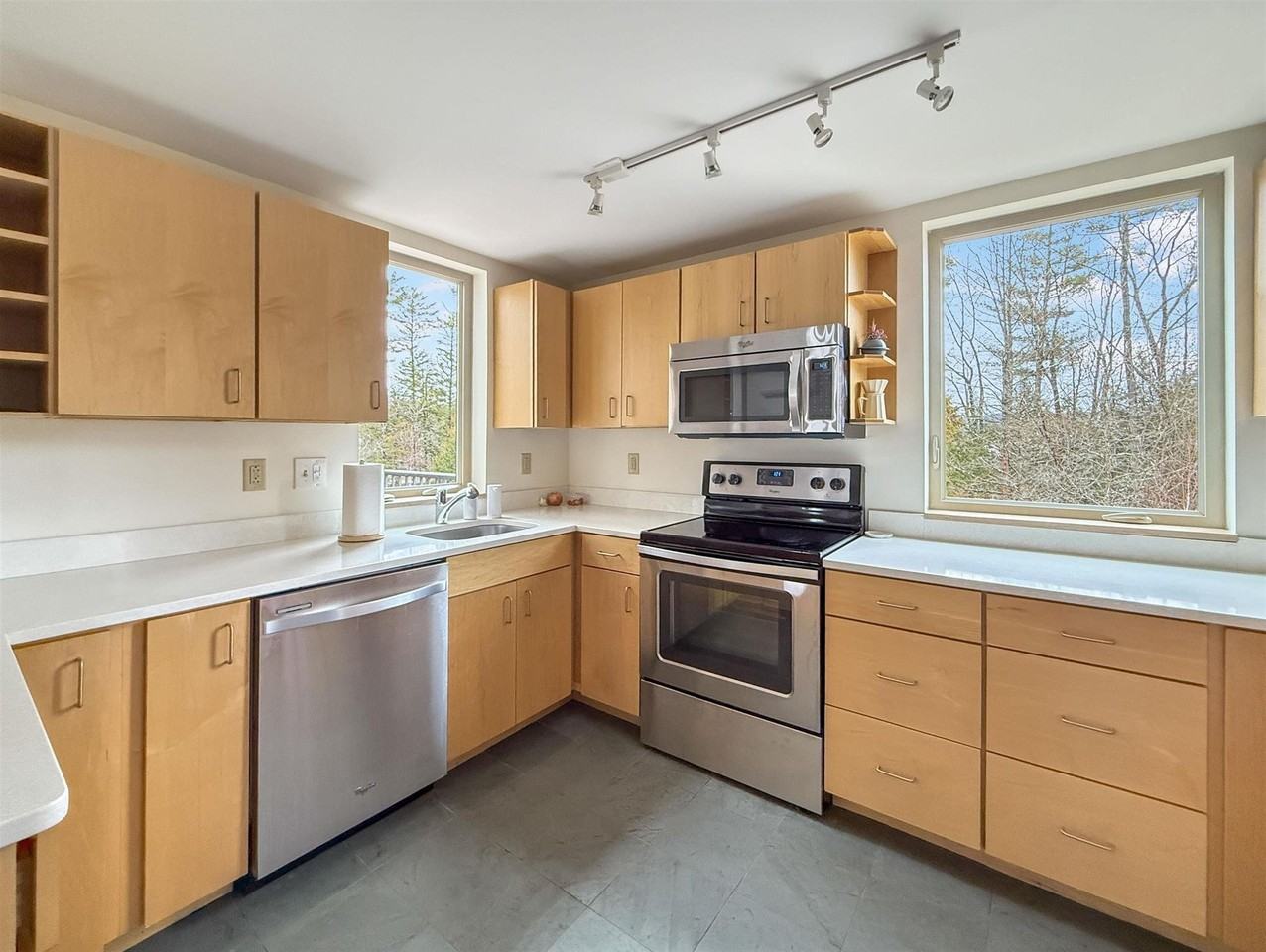 15 Gile Dr #3A - Photo 6 of 38