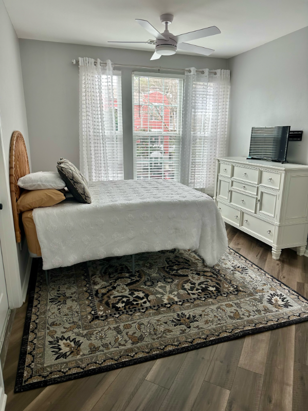 1425 Telfair Way - Photo 3 of 21