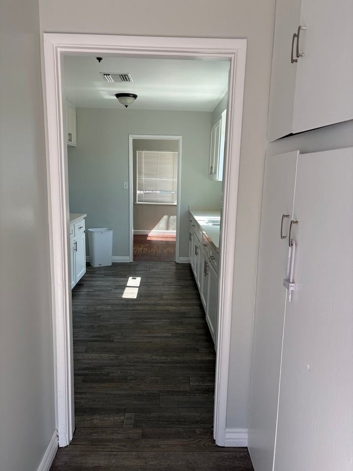11836 164th St - Photo 2 of 14