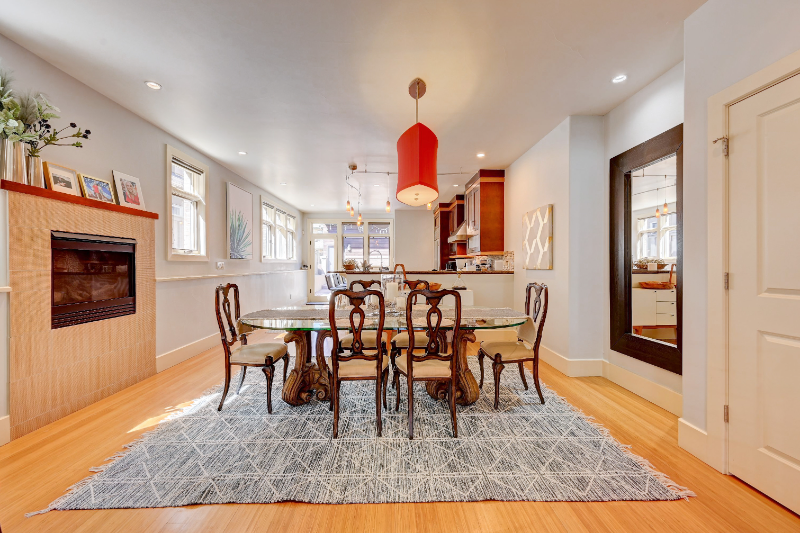 551 Cook St - Photo 4 of 36