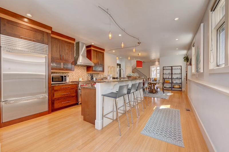 551 Cook St - Photo 7 of 36