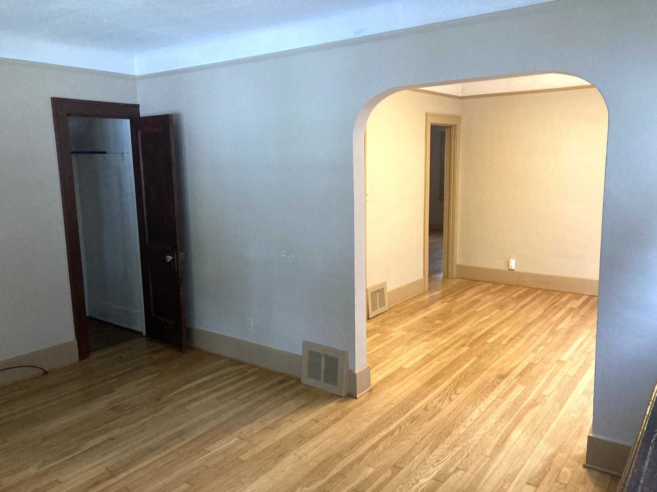 353 W Webster St - Photo 7 of 23