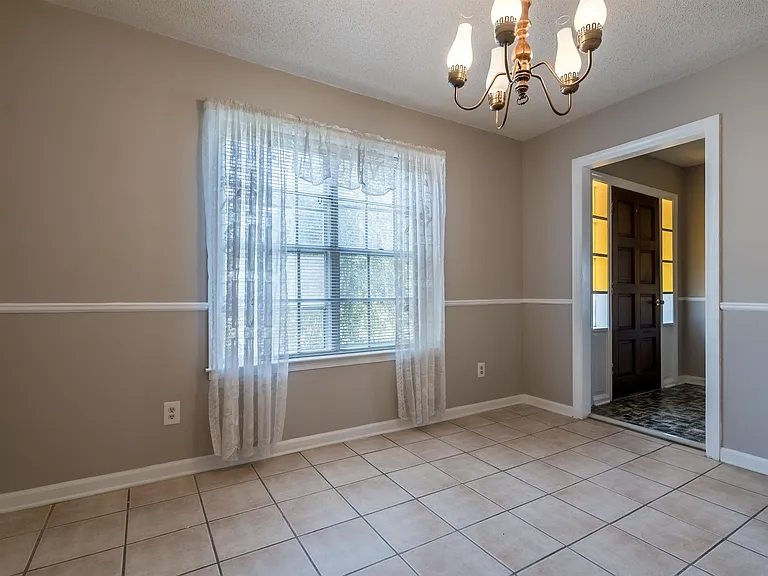 5714 Sleepy Woods Cv - Photo 5 of 18