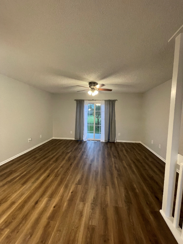 1697 Ridgebury Dr - Photo 4 of 46