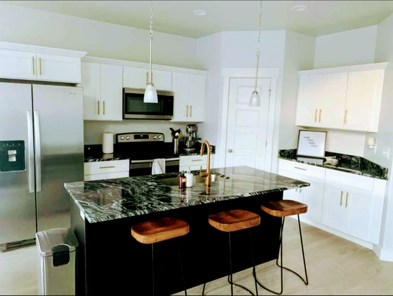 16082 S Bodmin Way - Photo 3 of 5