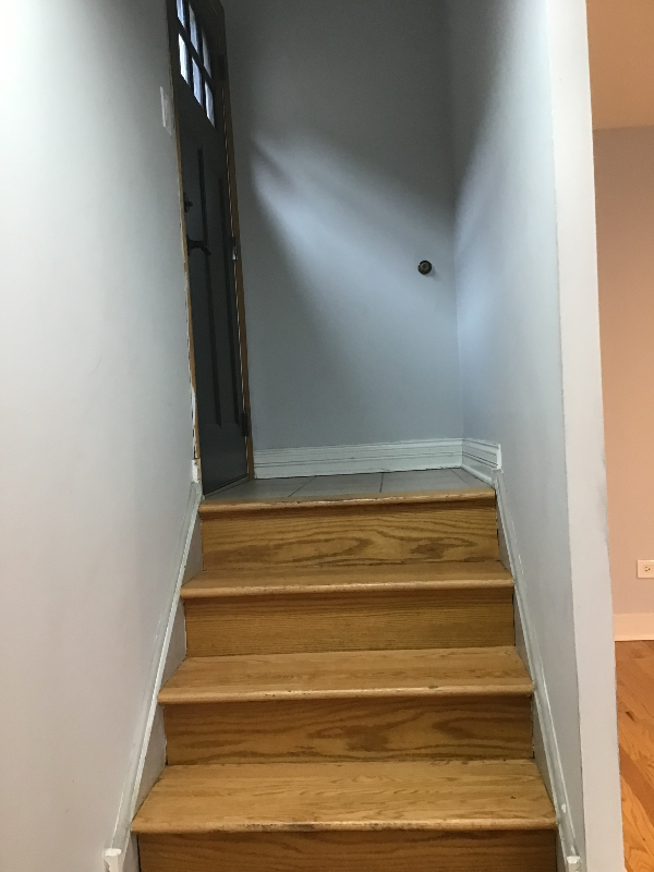 5954 W Higgins Ave - Photo 3 of 16