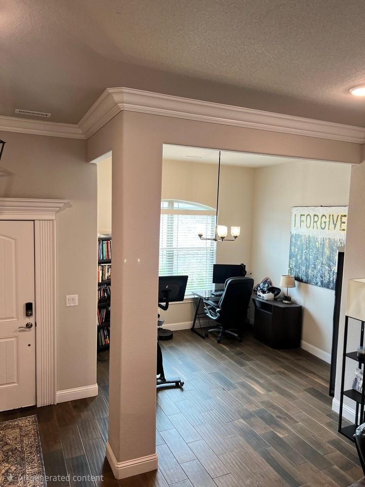 334 N Otoe St - Photo 5 of 13