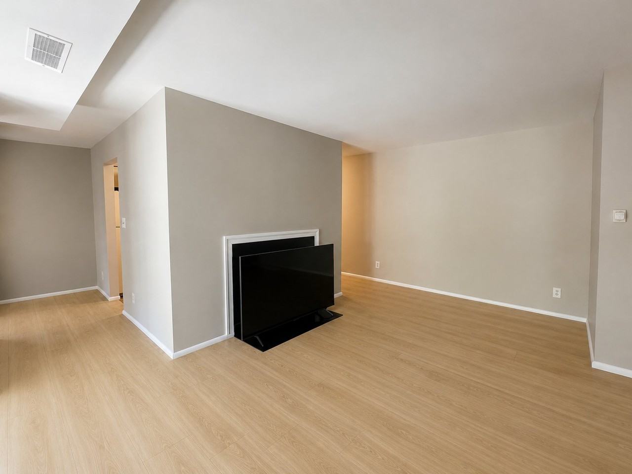 6003 Majors Ln #8 - Photo 4 of 9