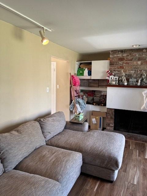 1151 Golden Pond Ct - Photo 3 of 20