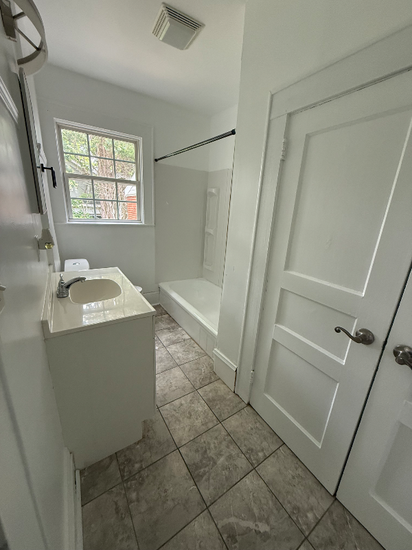 315 Hillcrest Dr - Photo 6 of 6