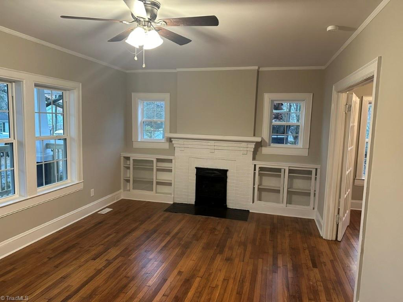 1823 Willora St - Photo 4 of 15
