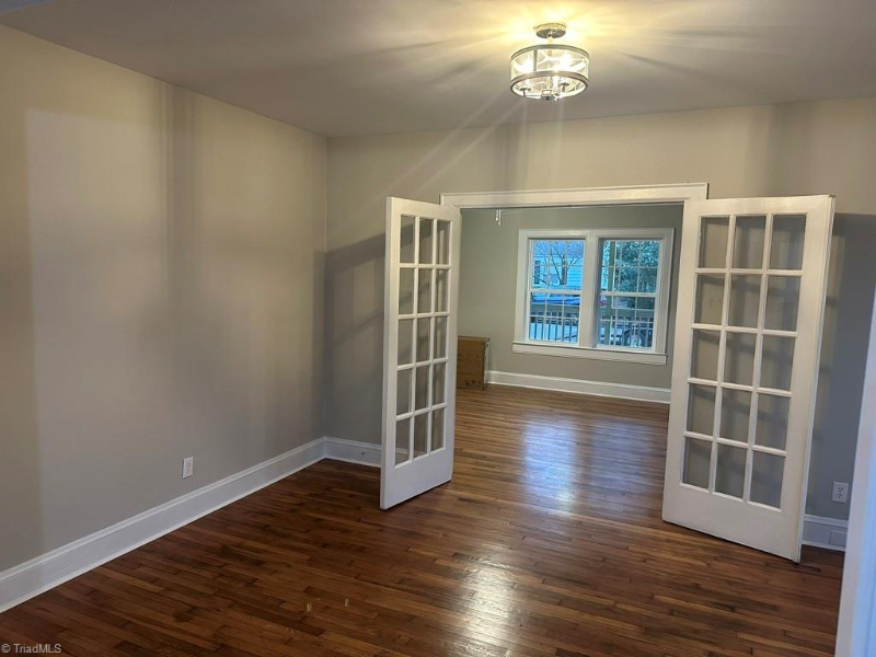1823 Willora St - Photo 5 of 15