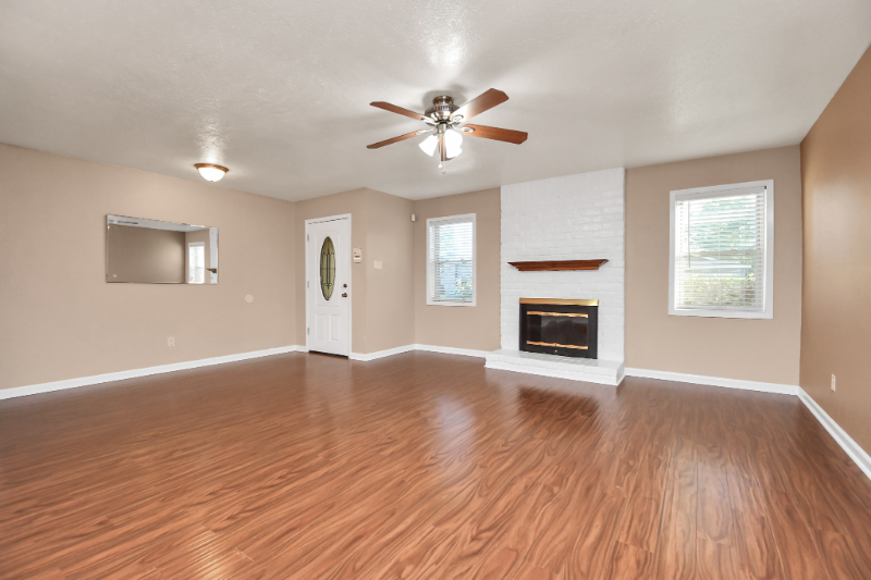 22819 Carter Moir Ln - Photo 2 of 16