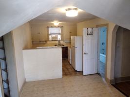 featured image of 921 Carteret Ave #3