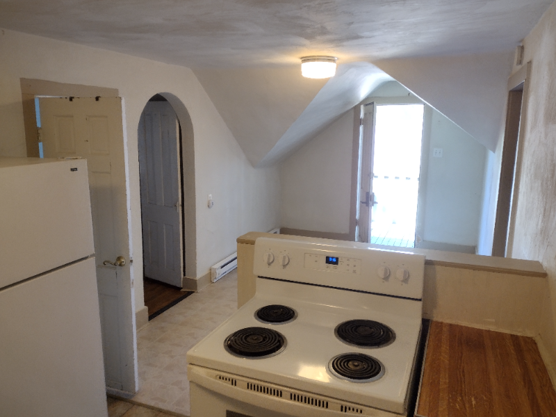 921 Carteret Ave #3 - Photo 5 of 8