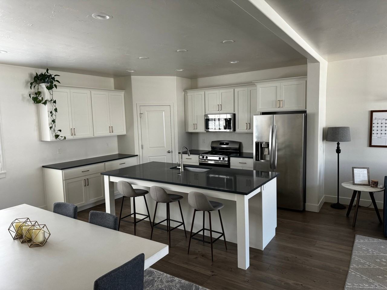 785 W Bronze Leaf Rd - Photo 4 of 14