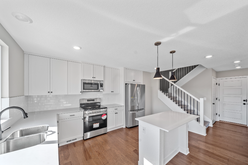 3721 Sw Clayton Pl - Photo 5 of 19