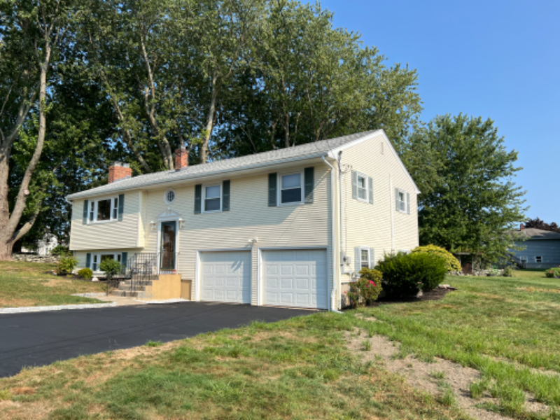 7 Wedgewood Dr - Photo 2 of 35