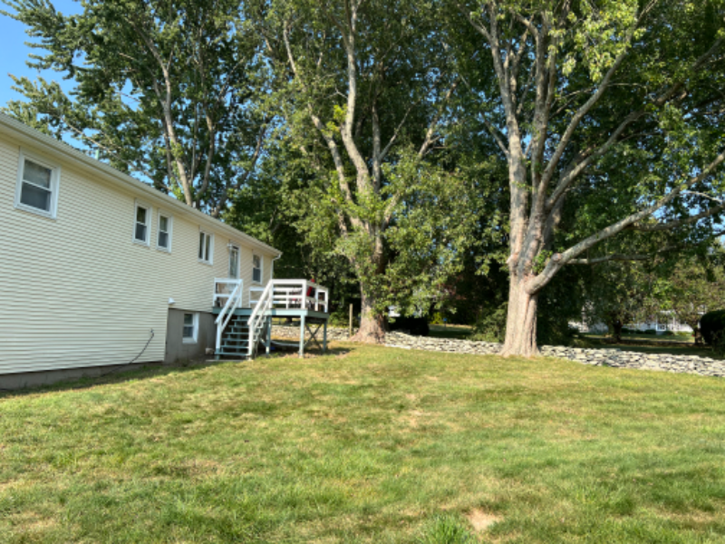 7 Wedgewood Dr - Photo 4 of 35