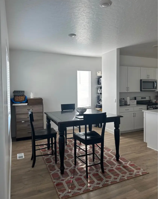 391 S Meadow Garden Rd - Photo 5 of 10