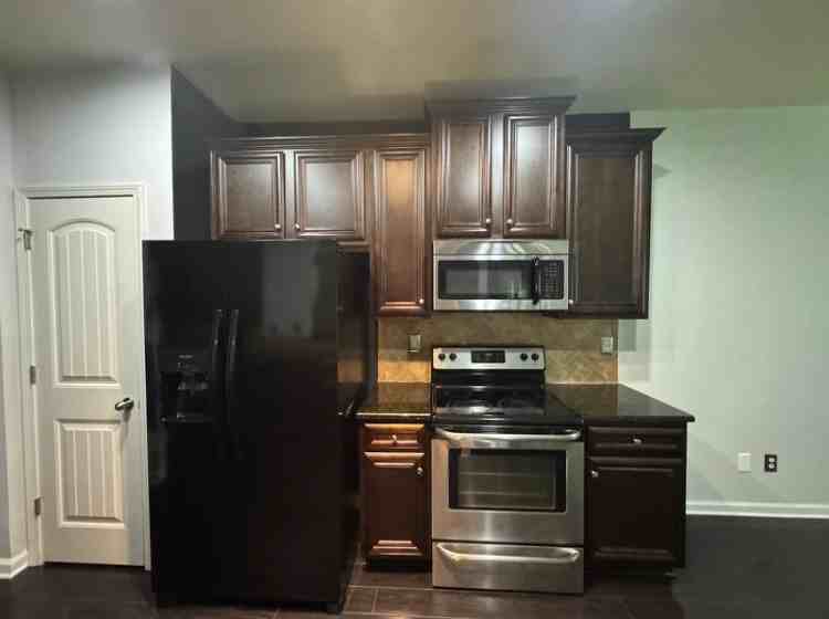 1592 Pressley Ln #4 - Photo 2 of 17