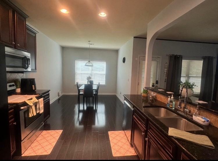 1592 Pressley Ln #4 - Photo 5 of 17
